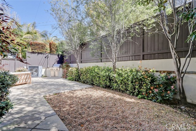 3212 Maple Avenue, Manhattan Beach, California 90266, 5 Bedrooms Bedrooms, ,2 BathroomsBathrooms,Residential,Sold,Maple,SB21060468