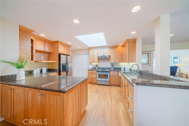 5 Santa Bella Road, Rolling Hills Estates, California 90274, 3 Bedrooms Bedrooms, ,3 BathroomsBathrooms,Residential,Sold,Santa Bella,SB20165758