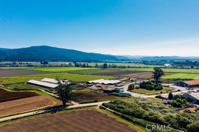 Detail Gallery Image 24 of 30 For 330 N Sarina Rd, Crescent City,  CA 95567 - 5 Beds | 4/2 Baths