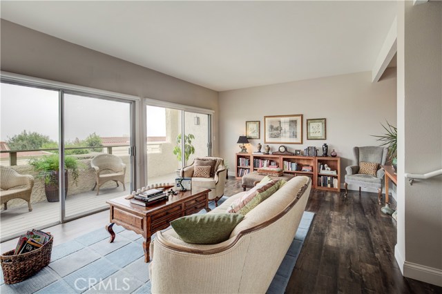 79 Aspen Way, Rolling Hills Estates, California 90274, 2 Bedrooms Bedrooms, ,2 BathroomsBathrooms,Residential,Sold,Aspen,SB18216474