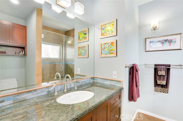 408 Avenue G, Redondo Beach, California 90277, 3 Bedrooms Bedrooms, ,1 BathroomBathrooms,Residential,Sold,Avenue G,SB17187838