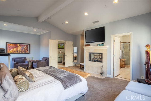 233 Helberta Avenue, Redondo Beach, California 90277, 4 Bedrooms Bedrooms, ,2 BathroomsBathrooms,Residential,Sold,Helberta,SB19225770