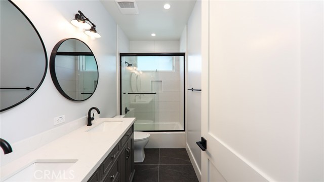 1908 Bataan Road, Redondo Beach, California 90278, 4 Bedrooms Bedrooms, ,3 BathroomsBathrooms,Residential,Sold,Bataan,PV21039512