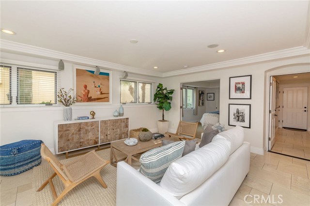 123 29th Street, Hermosa Beach, California 90254, 5 Bedrooms Bedrooms, ,5 BathroomsBathrooms,Residential,Sold,29th,SB20099195