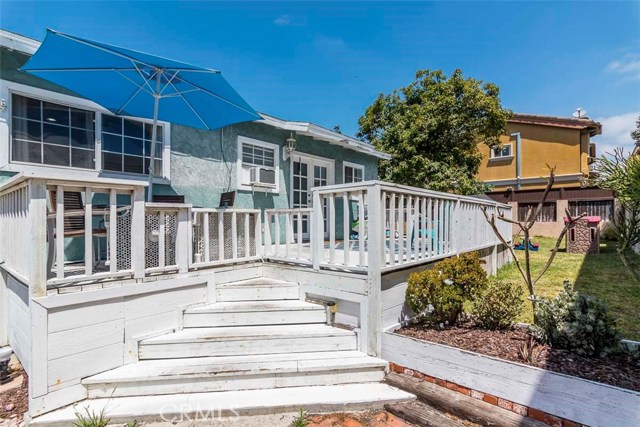 1907 Plant Avenue, Redondo Beach, California 90278, ,Residential Income,Sold,Plant,SB18132488