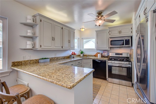 1010 Firmona Avenue, Redondo Beach, California 90278, 4 Bedrooms Bedrooms, ,2 BathroomsBathrooms,Residential,Sold,Firmona,SB19217581