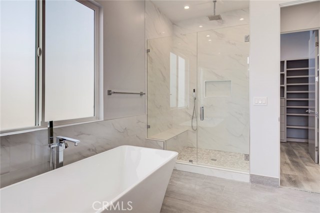 2420 Alvord Lane, Redondo Beach, California 90278, 4 Bedrooms Bedrooms, ,3 BathroomsBathrooms,Residential,Sold,Alvord,PV18203739