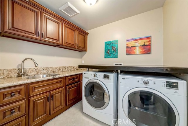 603 Juanita Avenue, Redondo Beach, California 90277, 4 Bedrooms Bedrooms, ,1 BathroomBathrooms,Residential,Sold,Juanita,SB20232273