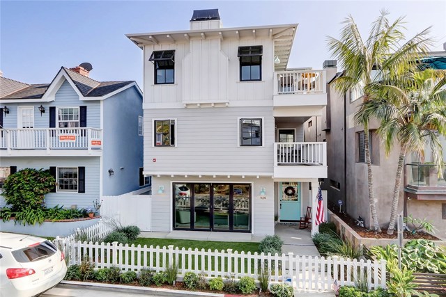 420 31st Street, Manhattan Beach, California 90266, 5 Bedrooms Bedrooms, ,2 BathroomsBathrooms,Residential,Sold,31st,SB20242729