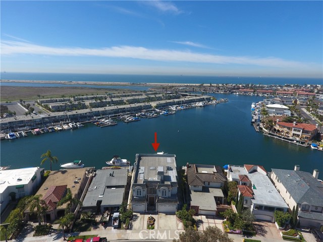 Photo of 16989 Edgewater Lane, Huntington Beach, CA 92649