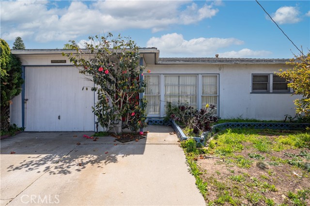 2302 Ives Lane, Redondo Beach, California 90278, 2 Bedrooms Bedrooms, ,1 BathroomBathrooms,Residential,Sold,Ives Lane,SB21080120