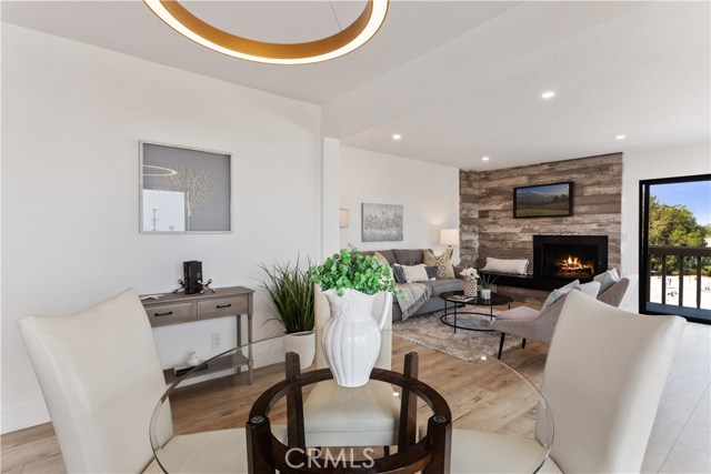 1447 Manhattan Beach Boulevard, Manhattan Beach, California 90266, 3 Bedrooms Bedrooms, ,2 BathroomsBathrooms,Residential,Sold,Manhattan Beach,OC20214796