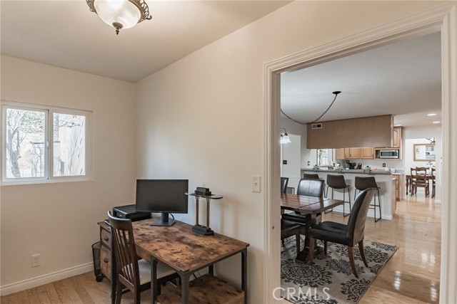 505 Faye Lane, Redondo Beach, California 90277, 4 Bedrooms Bedrooms, ,2 BathroomsBathrooms,Residential,Sold,Faye,SB21095794