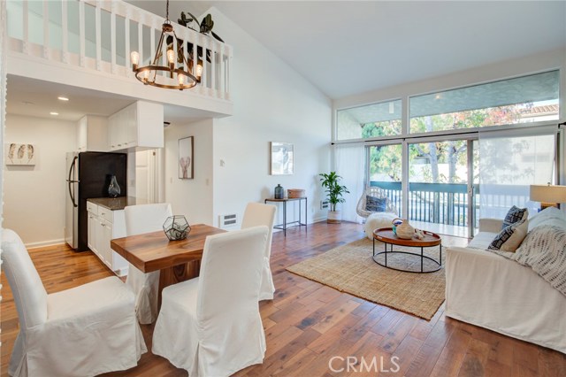 601 Prospect Avenue, Redondo Beach, California 90277, 2 Bedrooms Bedrooms, ,1 BathroomBathrooms,Residential,Sold,Prospect,SB18289971