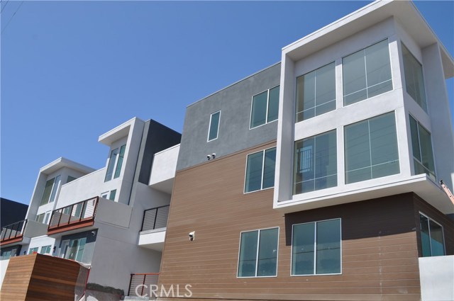 1920 Pacific Coast Highway, Redondo Beach, California 90277, 2 Bedrooms Bedrooms, ,2 BathroomsBathrooms,Residential,Sold,Pacific Coast Highway,OC20096225