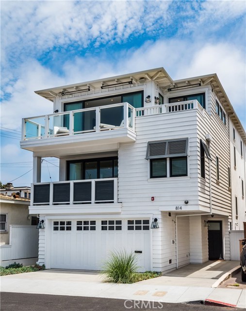 814 Highland Avenue, Manhattan Beach, California 90266, 4 Bedrooms Bedrooms, ,3 BathroomsBathrooms,Residential,Sold,Highland,SB18221288