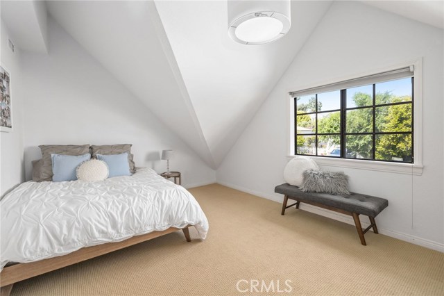 2701 Maple Avenue, Manhattan Beach, California 90266, 4 Bedrooms Bedrooms, ,3 BathroomsBathrooms,Residential,Sold,Maple,SB20115116