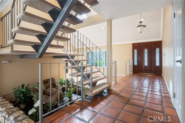 6125 Queenridge Drive, Rancho Palos Verdes, California 90275, 4 Bedrooms Bedrooms, ,3 BathroomsBathrooms,Residential,Sold,Queenridge,PV20176653