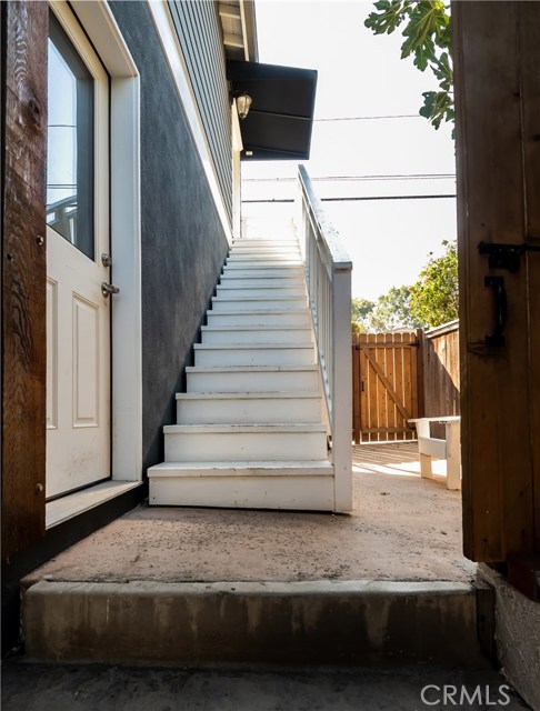 628 35th Street, Manhattan Beach, California 90266, 4 Bedrooms Bedrooms, ,2 BathroomsBathrooms,Residential,Sold,35th,SB19257457