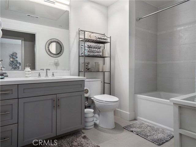 1920 Pacific Coast Hwy, Redondo Beach, California 90277, 1 Bedroom Bedrooms, ,1 BathroomBathrooms,Residential,Sold,Pacific Coast Hwy,PV21152932