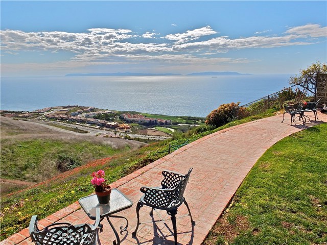 3304 Seaclaire Drive, Rancho Palos Verdes, California 90275, 5 Bedrooms Bedrooms, ,3 BathroomsBathrooms,Residential,Sold,Seaclaire,PW20027081