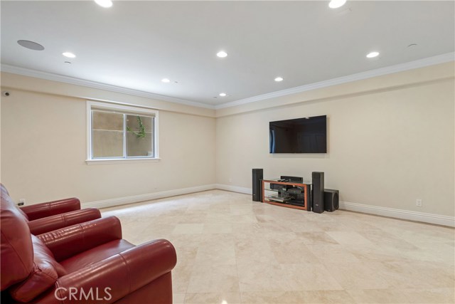 232 Irena Avenue, Redondo Beach, California 90277, 4 Bedrooms Bedrooms, ,2 BathroomsBathrooms,Residential,Sold,Irena,SB20098609