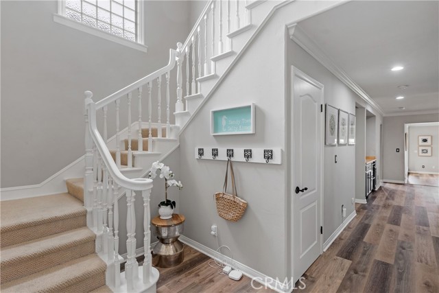 519 Juanita Avenue, Redondo Beach, California 90277, 5 Bedrooms Bedrooms, ,2 BathroomsBathrooms,Residential,Sold,Juanita,SB21138287