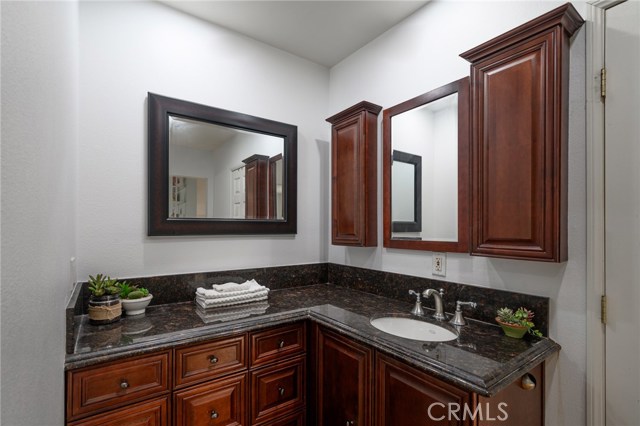 501 Green Lane, Redondo Beach, California 90278, 4 Bedrooms Bedrooms, ,2 BathroomsBathrooms,Residential,Sold,Green Lane,SB20035611