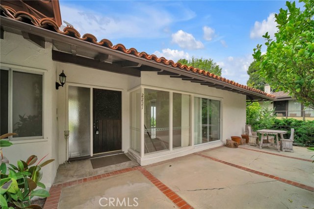 2221 Via Cerritos, Palos Verdes Estates, California 90274, 4 Bedrooms Bedrooms, ,3 BathroomsBathrooms,Residential,Sold,Via Cerritos,SB20192533