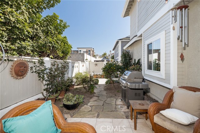 1805 Clark Lane, Redondo Beach, California 90278, 3 Bedrooms Bedrooms, ,2 BathroomsBathrooms,Residential,Sold,Clark,SB21014958