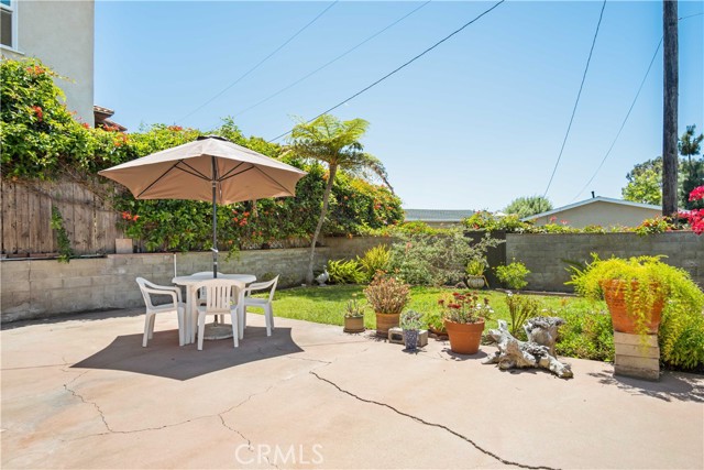 700 Rita Street, Redondo Beach, California 90277, 2 Bedrooms Bedrooms, ,2 BathroomsBathrooms,Residential,Sold,Rita,SB21110960