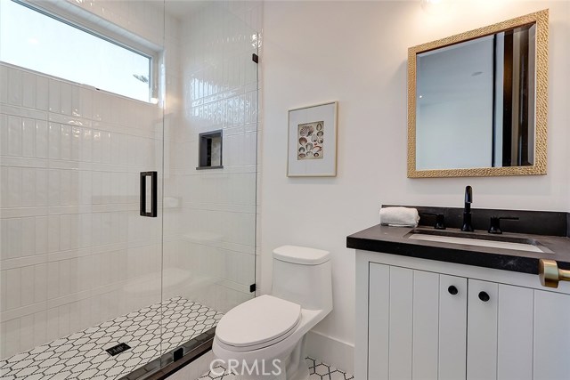 3405 Pine Avenue, Manhattan Beach, California 90266, 5 Bedrooms Bedrooms, ,4 BathroomsBathrooms,Residential,Sold,Pine,SB20165715