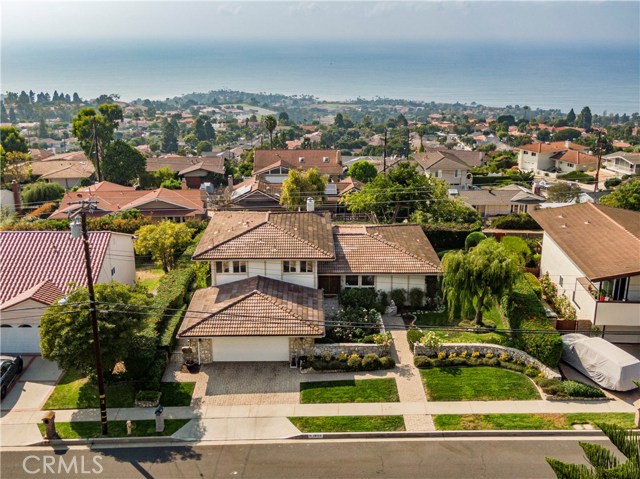 28003 Hazelridge Drive, Rancho Palos Verdes, California 90275, 4 Bedrooms Bedrooms, ,1 BathroomBathrooms,Residential,Sold,Hazelridge,PV20214805