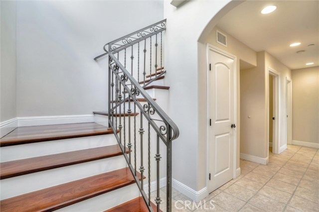 2318 Vanderbilt Lane, Redondo Beach, California 90278, 3 Bedrooms Bedrooms, ,2 BathroomsBathrooms,Residential,Sold,Vanderbilt,SB20231755