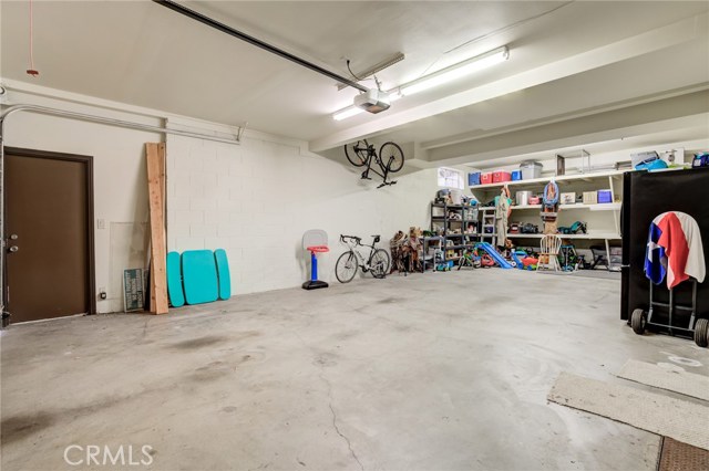 716 Lucia Avenue, Redondo Beach, California 90277, 3 Bedrooms Bedrooms, ,2 BathroomsBathrooms,Residential,Sold,Lucia,PV20207865