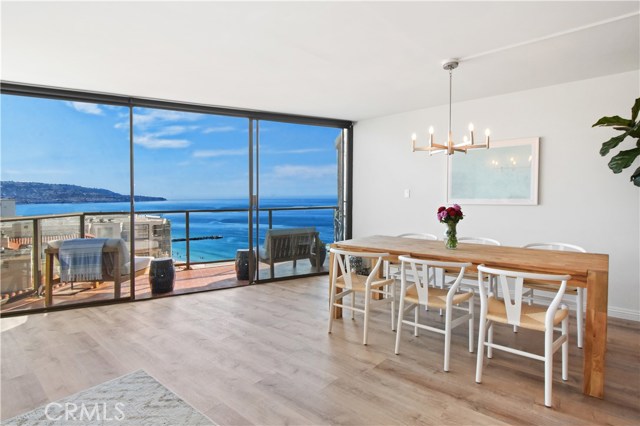 531 Esplanade, Redondo Beach, California 90277, 2 Bedrooms Bedrooms, ,2 BathroomsBathrooms,Residential,Sold,Esplanade,SB20162975