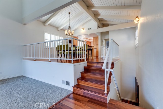 1729 Steinhart Avenue, Redondo Beach, California 90278, 3 Bedrooms Bedrooms, ,2 BathroomsBathrooms,Residential,Sold,Steinhart,SB19212753