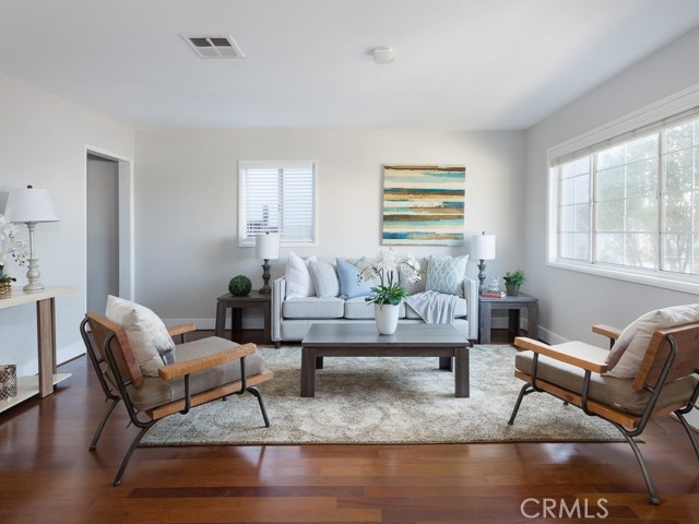 1204 11th Place, Hermosa Beach, California 90254, 3 Bedrooms Bedrooms, ,2 BathroomsBathrooms,Residential,Sold,11th,SB20162498