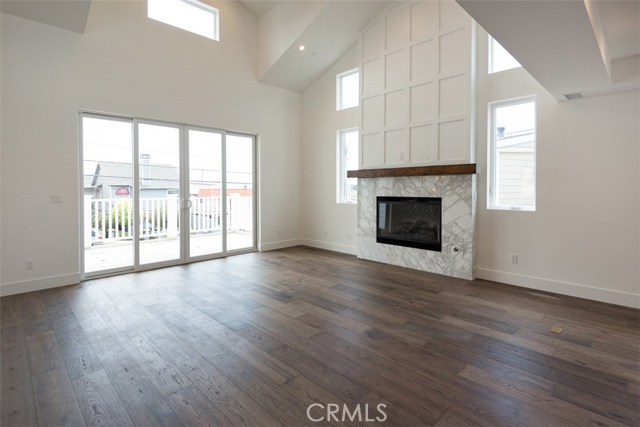 223 Lucia, Redondo Beach, California 90277, 4 Bedrooms Bedrooms, ,3 BathroomsBathrooms,Residential,Sold,Lucia,SB18143397