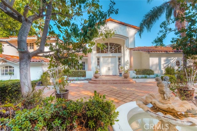 Photo of 160 S Lakeview Avenue, Anaheim Hills, CA 92807