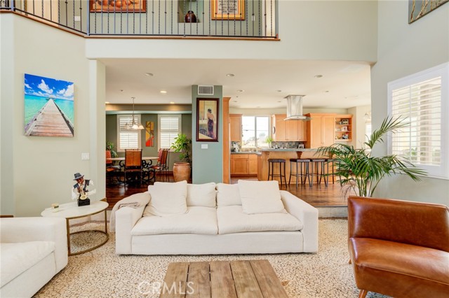 1303 Rindge Lane, Redondo Beach, California 90278, 4 Bedrooms Bedrooms, ,3 BathroomsBathrooms,Residential,Sold,Rindge,SB21073831