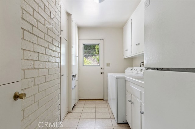 12 Latigo Lane, Rolling Hills Estates, California 90274, 4 Bedrooms Bedrooms, ,3 BathroomsBathrooms,Residential,Sold,Latigo,SB20204077