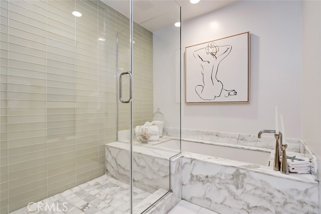 417 20th Place, Manhattan Beach, California 90266, 3 Bedrooms Bedrooms, ,2 BathroomsBathrooms,Residential,Sold,20th,SB21058820