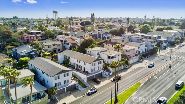 1520 Manhattan Beach Boulevard, Manhattan Beach, California 90266, 2 Bedrooms Bedrooms, ,1 BathroomBathrooms,Residential,Sold,Manhattan Beach,OC20068109