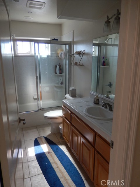 2802 Rindge Lane, Redondo Beach, California 90278, 4 Bedrooms Bedrooms, ,2 BathroomsBathrooms,Residential,Sold,Rindge,OC17263722