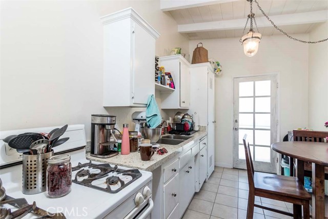 1907 Plant Avenue, Redondo Beach, California 90278, 4 Bedrooms Bedrooms, ,2 BathroomsBathrooms,Residential,Sold,Plant,SB18126119