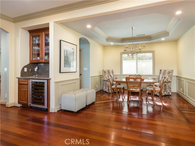 1808 Elm Avenue, Manhattan Beach, California 90266, 5 Bedrooms Bedrooms, ,3 BathroomsBathrooms,Residential,Sold,Elm,SB20235001