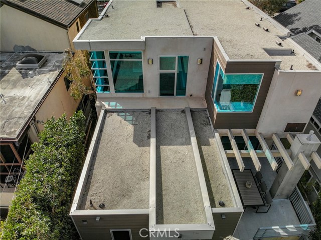 2400 Palm Avenue, Manhattan Beach, California 90266, 4 Bedrooms Bedrooms, ,4 BathroomsBathrooms,Residential,Sold,Palm,SB20055026
