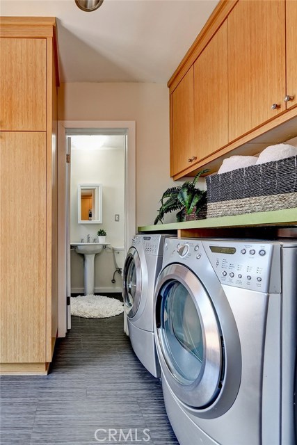 1738 Carver Street, Redondo Beach, California 90278, 3 Bedrooms Bedrooms, ,2 BathroomsBathrooms,Residential,Sold,Carver,SB18160548