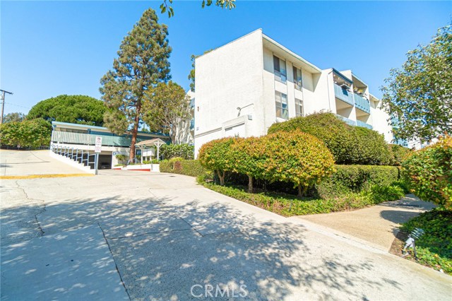 800 Camino Real, Redondo Beach, California 90277, 2 Bedrooms Bedrooms, ,2 BathroomsBathrooms,Residential,Sold,Camino Real,SB20200245